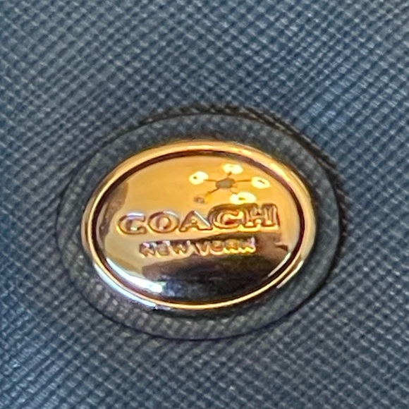 Coach shoulder Bag - Picture 6 of 12